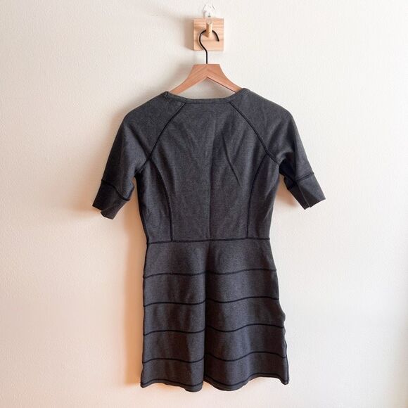 Athleta Strata Zip Ponte Dress Size XS - Picture 4 of 6
